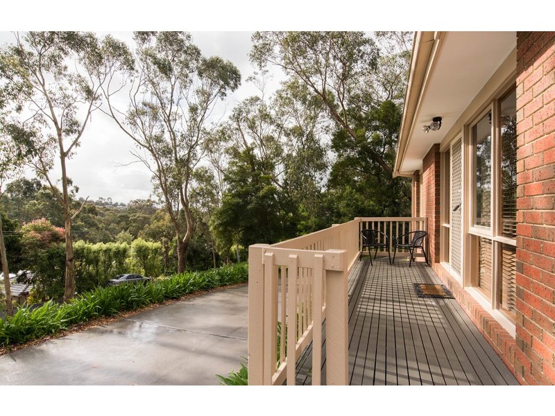 66 Commercial Road, Mount Evelyn VIC 3796