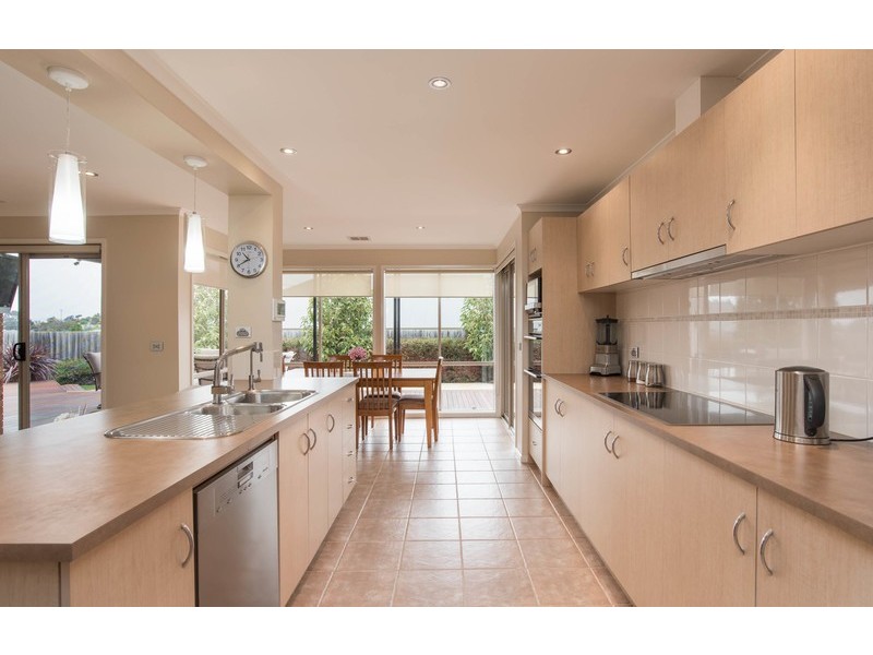 4 Semillon Court, Yarra Glen VIC 3775