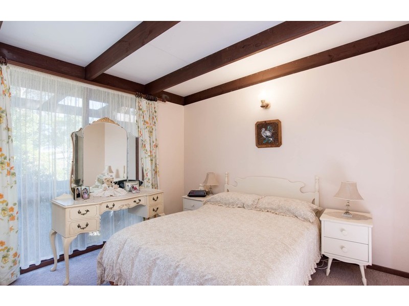 44 Johns Crescent, Mount Evelyn VIC 3796