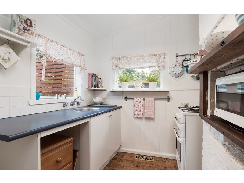 8 Fernhill Road, Mount Evelyn VIC 3796