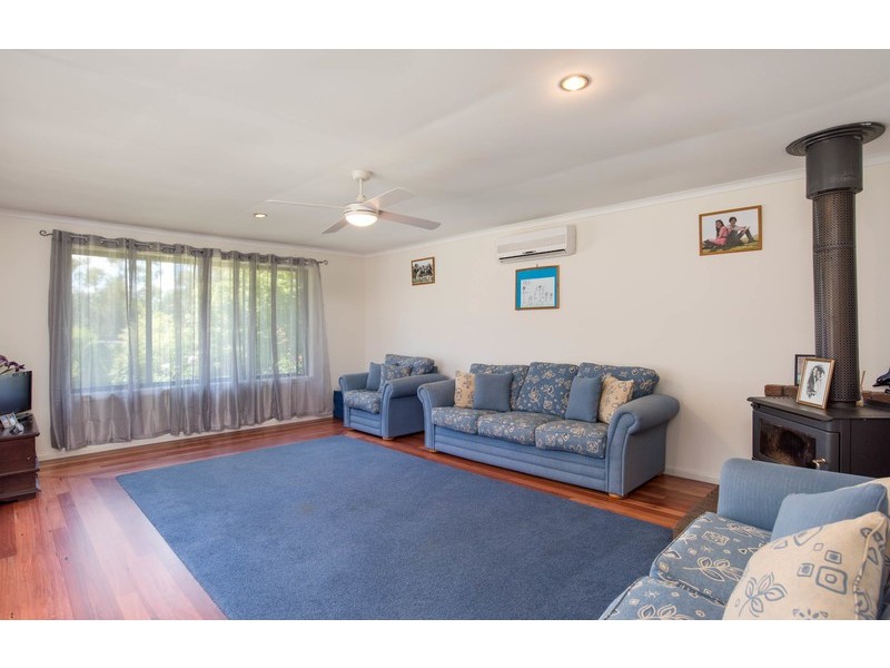 878 Warburton Highway, Seville VIC 3139