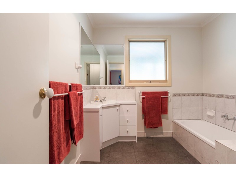 3/9 Francis Crescent, Mount Evelyn VIC 3796