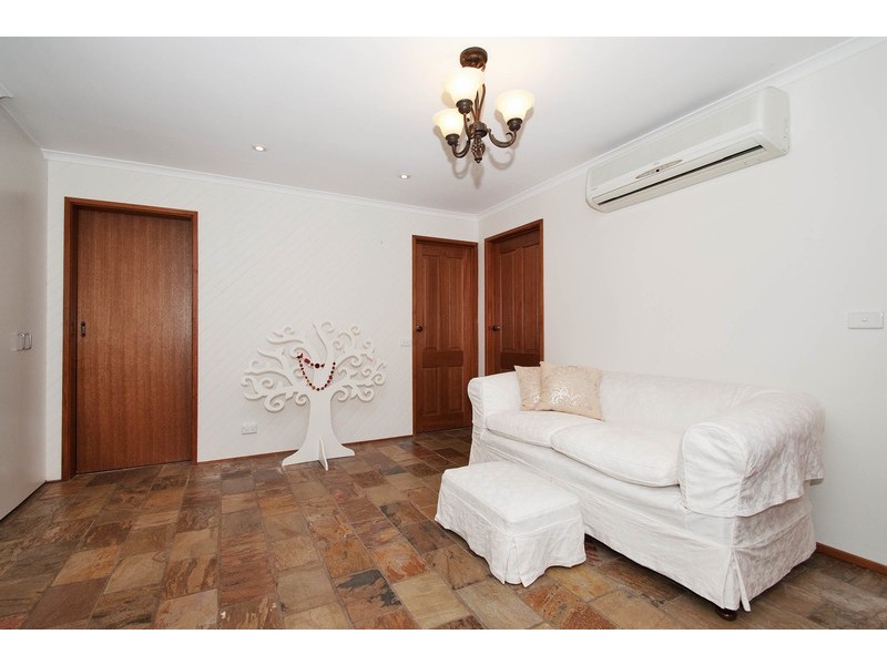 86 Johns Crescent, Mount Evelyn VIC 3796