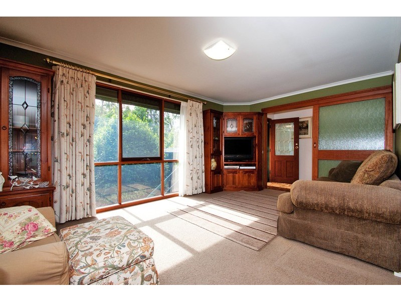 86 Johns Crescent, Mount Evelyn VIC 3796