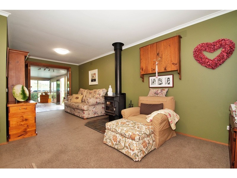 86 Johns Crescent, Mount Evelyn VIC 3796