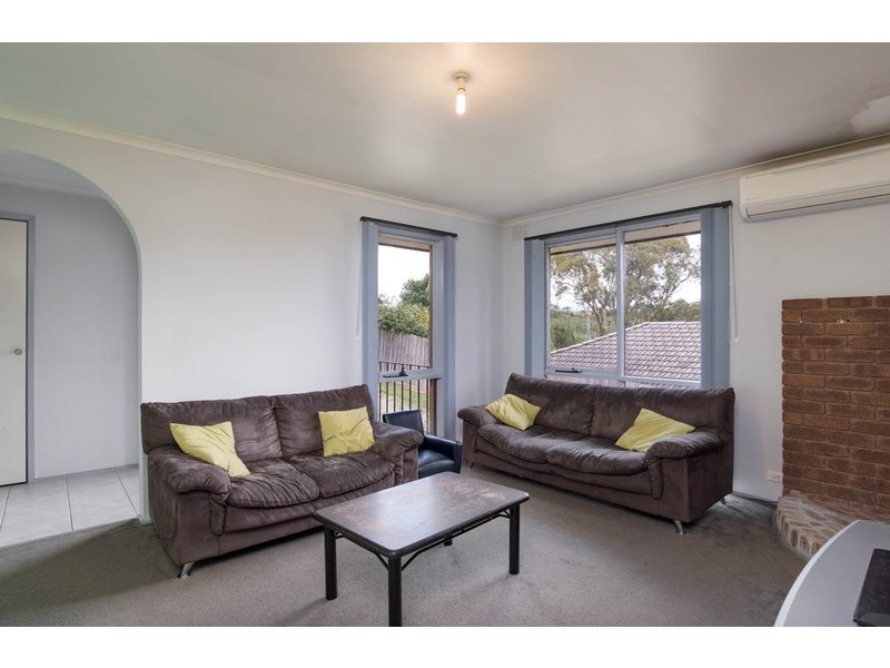 8 Amanda Court, Seville VIC 3139