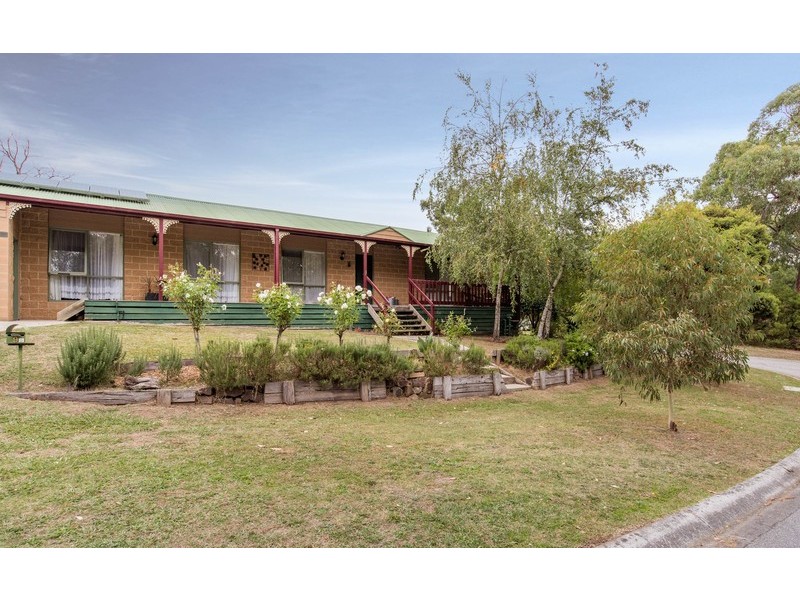 9 Pearl Court, Mount Evelyn VIC 3796