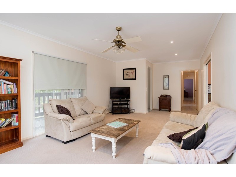 9 Pearl Court, Mount Evelyn VIC 3796