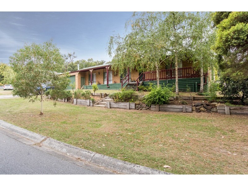 9 Pearl Court, Mount Evelyn VIC 3796