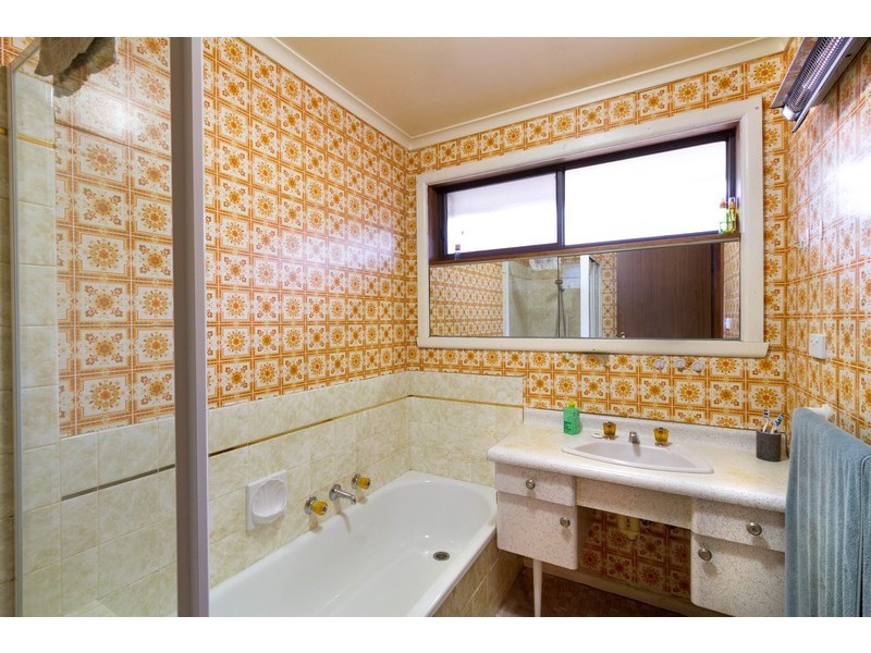 7 Currawa Drive, Boronia VIC 3155