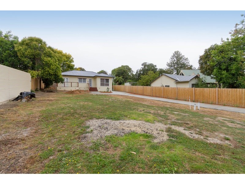 1 Wedderburn Crescent, Mount Evelyn VIC 3796