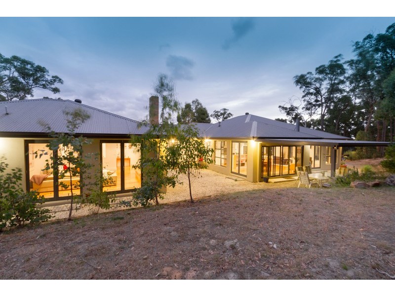 17 Juliet Avenue, Healesville VIC 3777