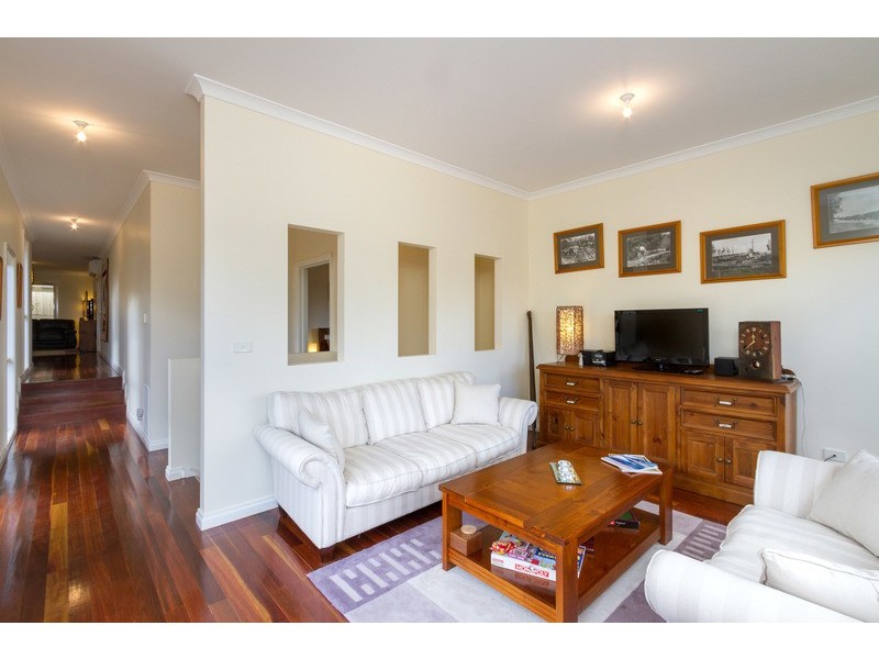 6 Bastow Road, Lilydale VIC 3140