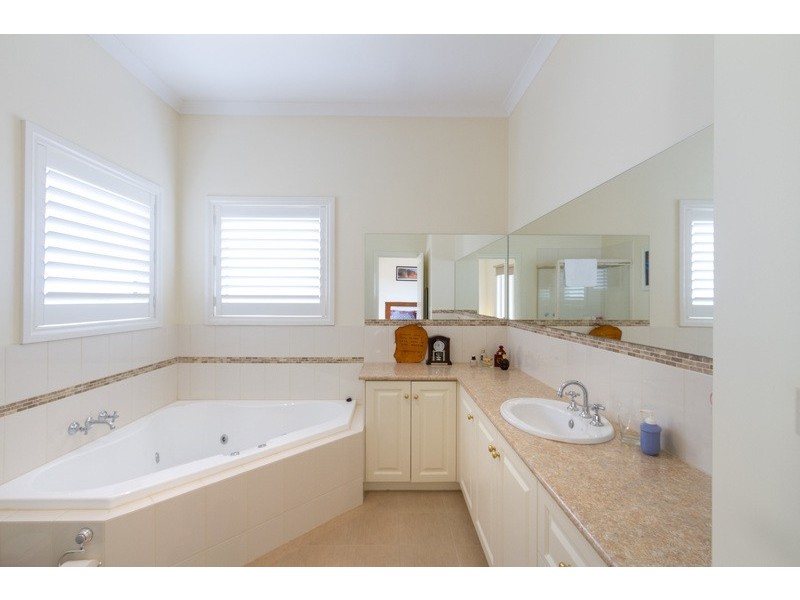 6 Bastow Road, Lilydale VIC 3140