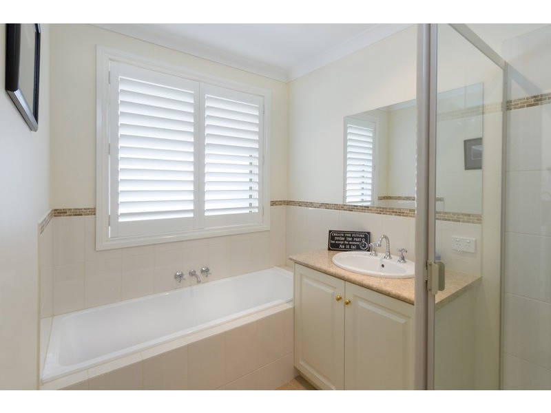 6 Bastow Road, Lilydale VIC 3140