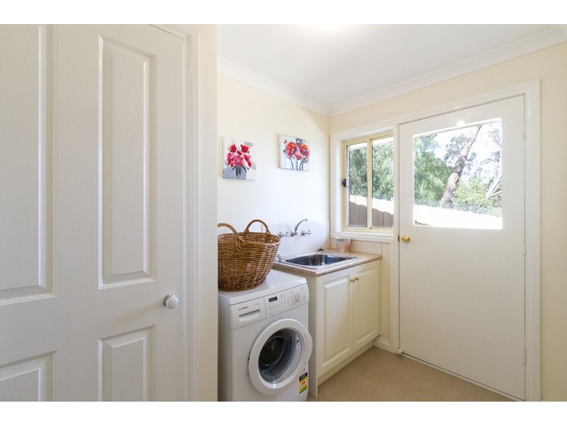 6 Bastow Road, Lilydale VIC 3140