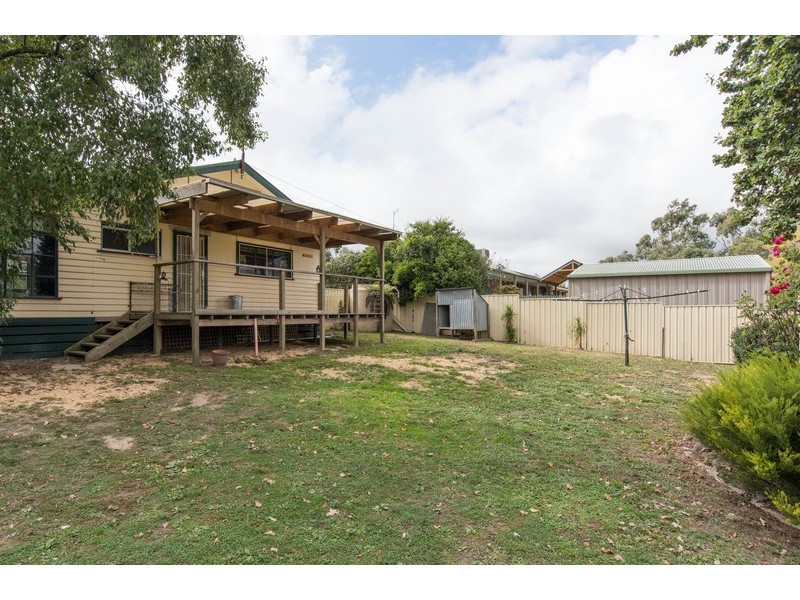 1510 Warburton Highway, Woori Yallock VIC 3139