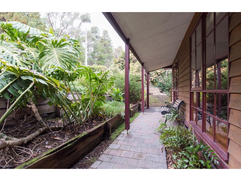 44 York Road, Mount Evelyn VIC 3796