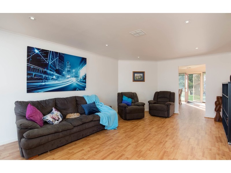 4/17 Britton Road, Seville VIC 3139