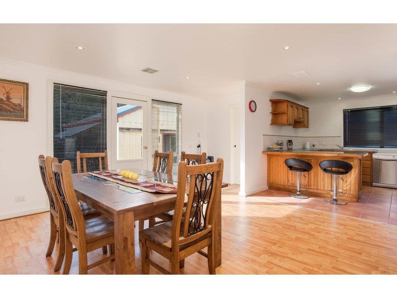 4/17 Britton Road, Seville VIC 3139