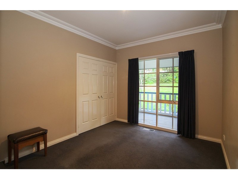 54 Francis Crescent, Mount Evelyn VIC 3796