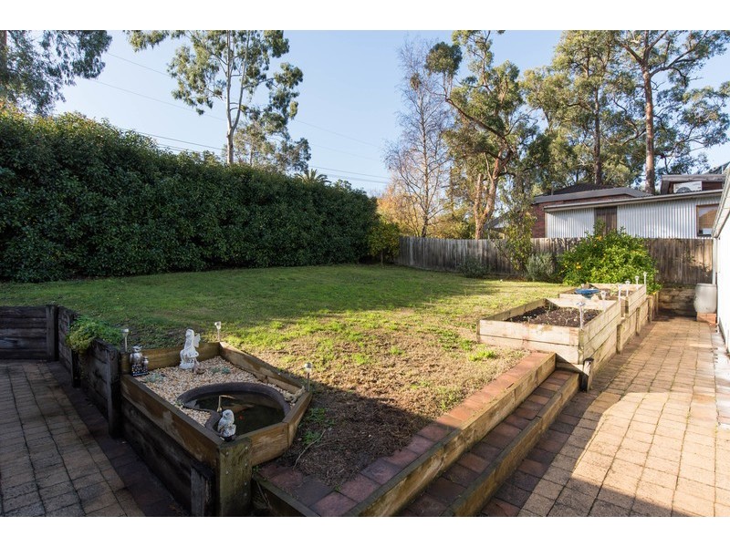 1 East Avenue, Mount Evelyn VIC 3796