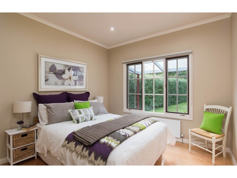 6 Aqueduct Avenue, Mount Evelyn VIC 3796