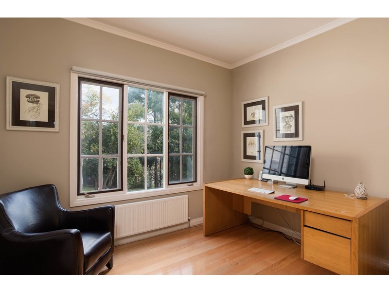 6 Aqueduct Avenue, Mount Evelyn VIC 3796