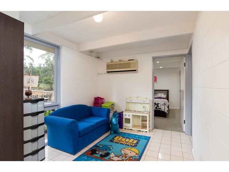 9 Bailey Grove, Wandin North VIC 3139