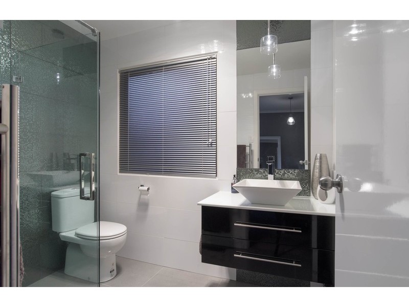 37 Russell Street, Mount Evelyn VIC 3796