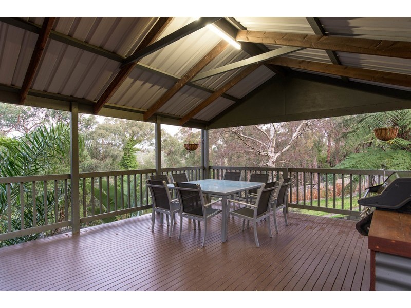 37 Russell Street, Mount Evelyn VIC 3796