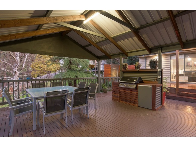 37 Russell Street, Mount Evelyn VIC 3796