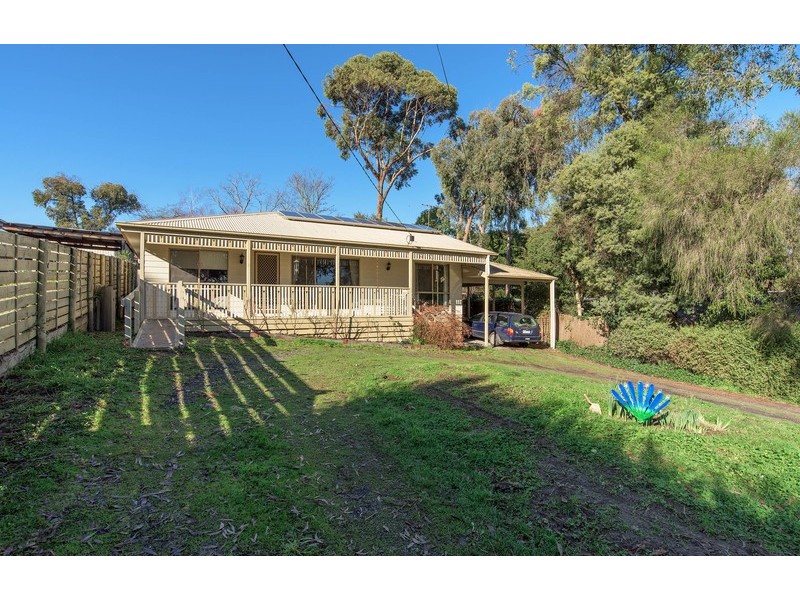 14 Margaret Road, Mount Evelyn VIC 3796