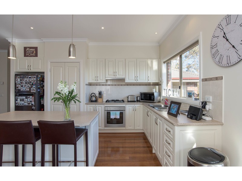 9 Bastow Road, Lilydale VIC 3140