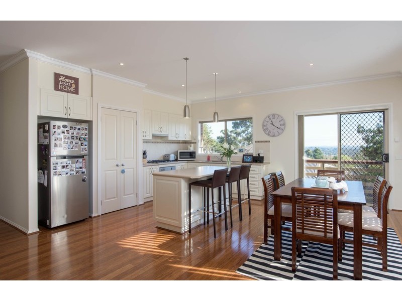 9 Bastow Road, Lilydale VIC 3140