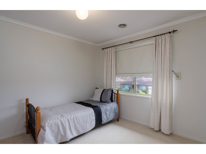1 Defelice Place, Mooroolbark VIC 3138