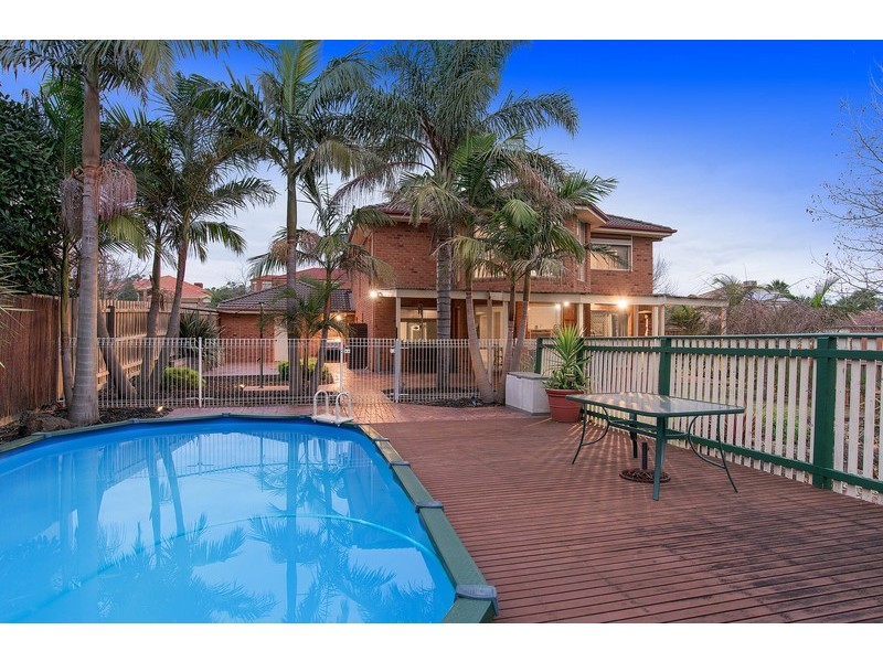 1 Defelice Place, Mooroolbark VIC 3138