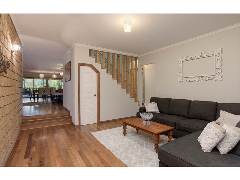 55 Monbulk Road, Mount Evelyn VIC 3796