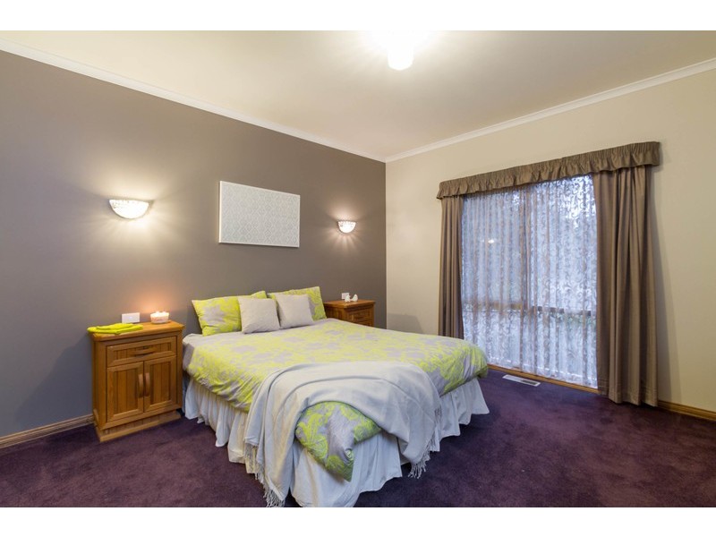 55 Monbulk Road, Mount Evelyn VIC 3796