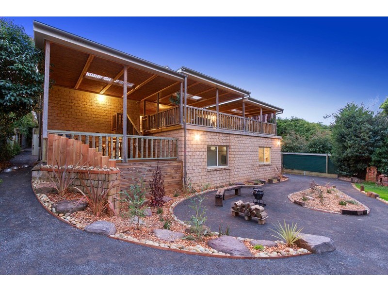 55 Monbulk Road, Mount Evelyn VIC 3796