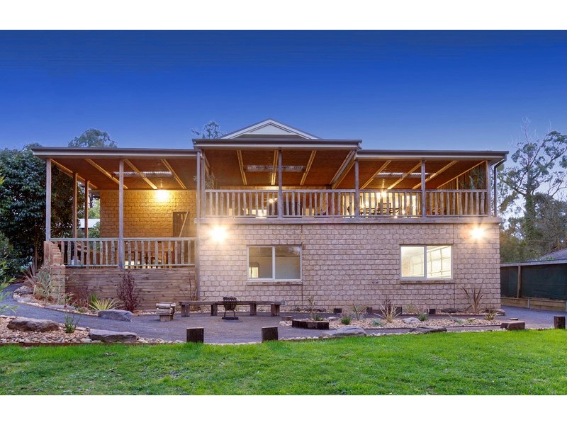 55 Monbulk Road, Mount Evelyn VIC 3796