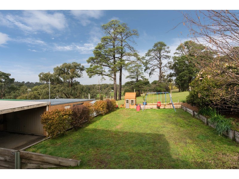 73 Shirley Crescent, Woori Yallock VIC 3139