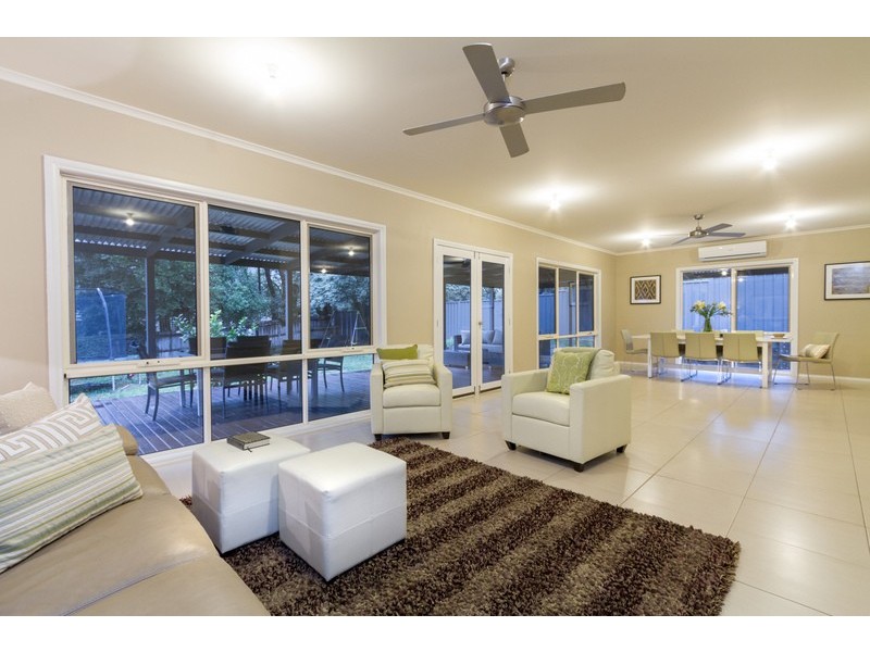 103 Monbulk Road, Mount Evelyn VIC 3796