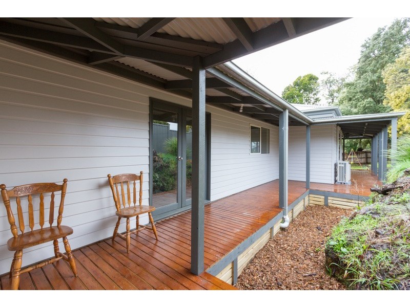 103 Monbulk Road, Mount Evelyn VIC 3796