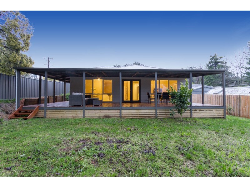 103 Monbulk Road, Mount Evelyn VIC 3796