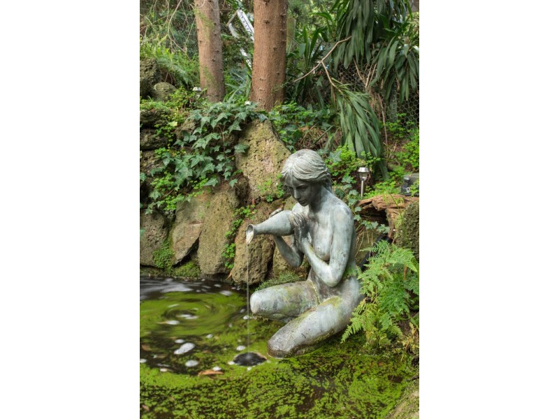 16 Railway Road, Mount Evelyn VIC 3796