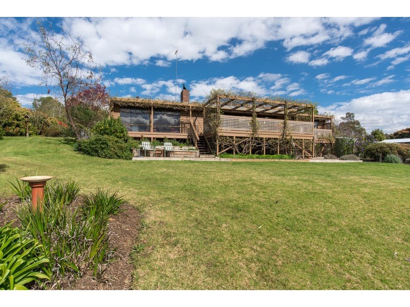 7-9 The Wridgeway, Mount Evelyn VIC 3796