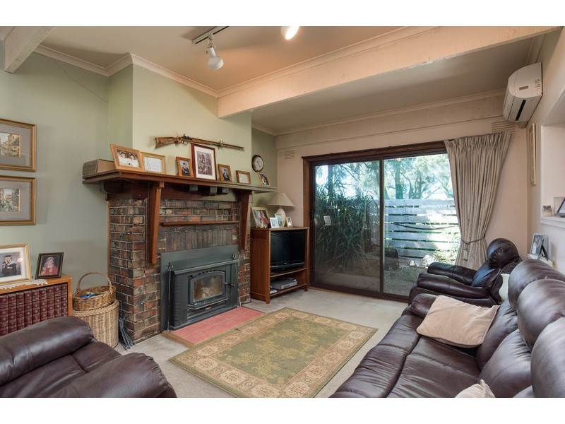 84 Quayle Road, Wandin North VIC 3139