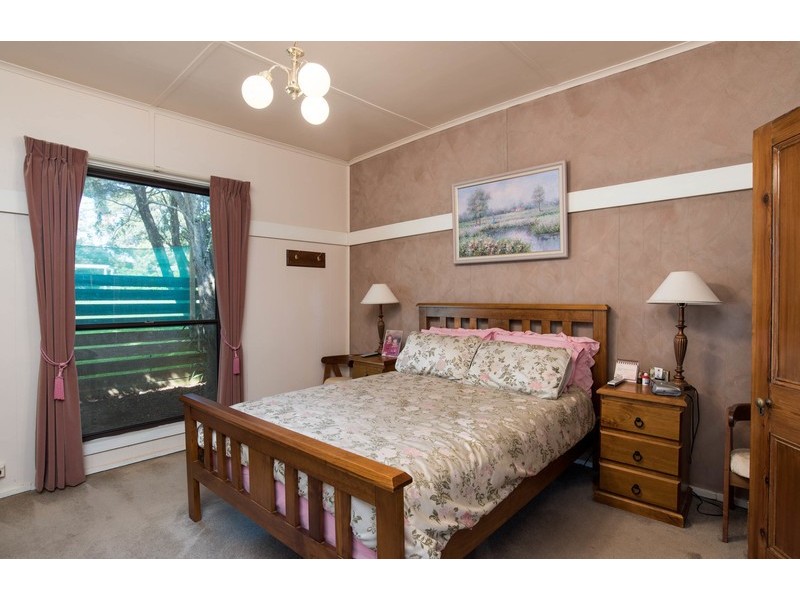 84 Quayle Road, Wandin North VIC 3139