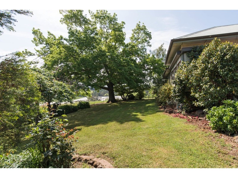 84 Quayle Road, Wandin North VIC 3139